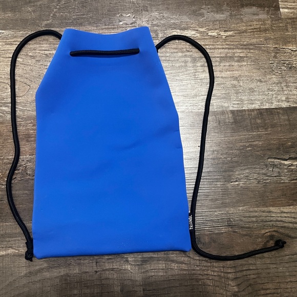FINAL PRICE Triangl Blue Drawstring Bag - Picture 1 of 5